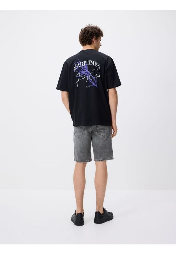 Reserved - T-shirt relaxed fit z nadrukiem - czarny. Kolor: czarny. Materiał: bawełna, dzianina. Wzór: nadruk