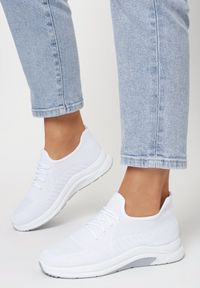 Born2be - Białe Buty Sportowe Alcassa. Nosek buta: okrągły. Zapięcie: bez zapięcia. Kolor: biały. Materiał: materiał. Szerokość cholewki: normalna #5