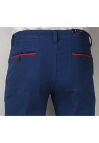 Chiao - Stylowe Spodnie Męskie, 100% BAWEŁNA, Chinosy, Zwężane Nogawki, Chabrowe. Kolor: niebieski. Materiał: bawełna. Styl: elegancki