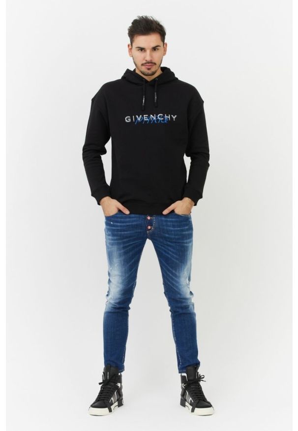 Givenchy - GIVENCHY Czarna bluza męska z kapturem i logo. Typ kołnierza: kaptur. Kolor: czarny. Materiał: bawełna, prążkowany