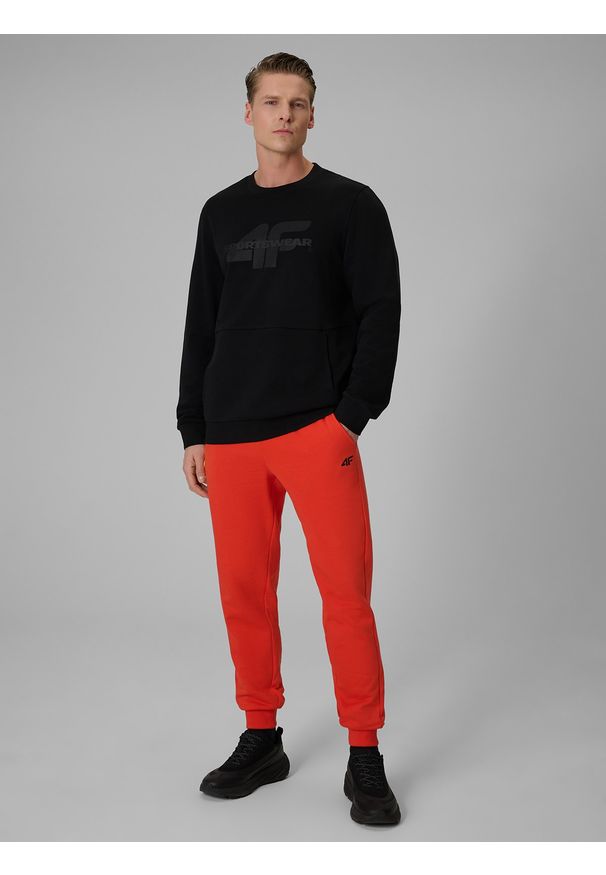 4f - 4F Spodnie dresowe joggery męskie - czerwone M. Kolor: czerwony. Materiał: dresówka. Wzór: gładki, ze splotem