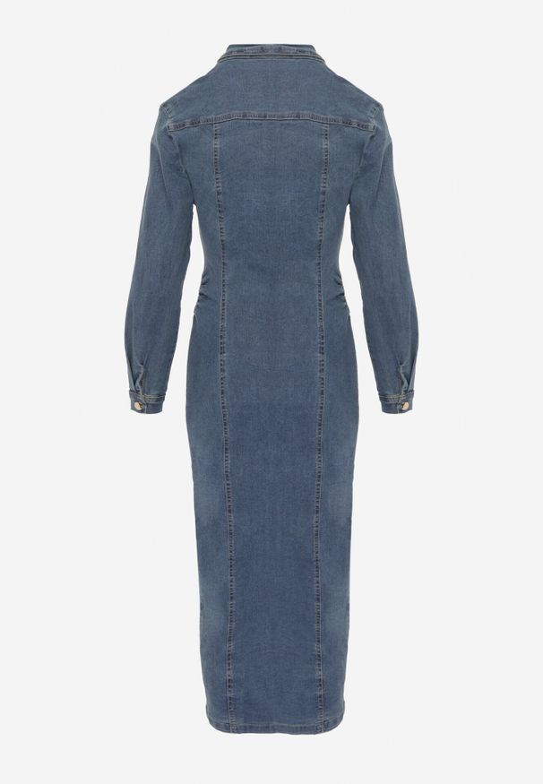 Born2be - Niebieska Jeansowa Sukienka Koszulowa o Taliowanym Kroju Neveala. Okazja: na co dzień. Kolor: niebieski. Materiał: jeans. Typ sukienki: koszulowe. Styl: casual, klasyczny. Długość: midi