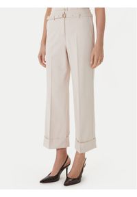 Guess Spodnie materiałowe W6GB17 W1894 Beżowy Regular Fit. Kolor: beżowy. Materiał: wiskoza #1