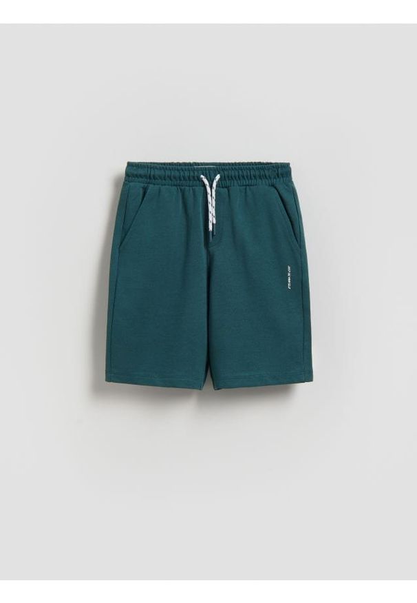 Reserved - Bawełniane szorty - morski. Kolor: morski. Materiał: bawełna