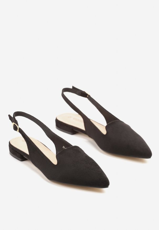 Renee - Czarne Sandały Typu Slingback ze Skórzaną Wkładką Ozdobione Wycięciami Nurindra. Okazja: na randkę, na co dzień. Zapięcie: sprzączka. Kolor: czarny. Wzór: aplikacja. Materiał: skóra. Sezon: wiosna, lato. Obcas: na obcasie. Styl: klasyczny, casual, elegancki. Wysokość obcasa: niski