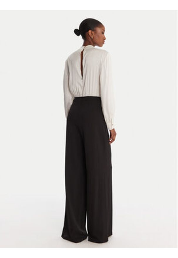 Rinascimento Kombinezon CFC0126177003 Czarny Regular Fit. Kolor: czarny. Materiał: syntetyk