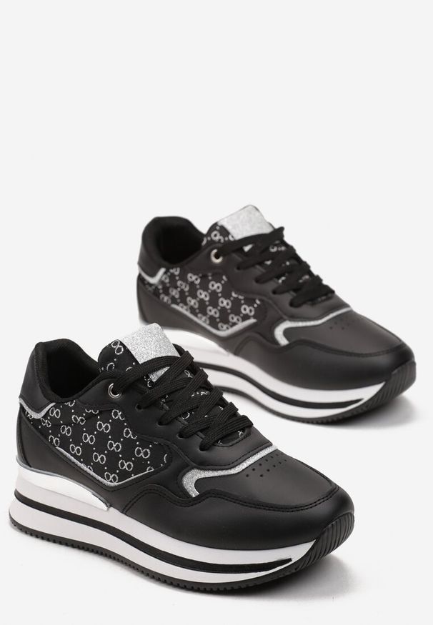Renee - Czarne Sneakersy na Grubej Podeszwie z Metaliczną Wstawką Piria. Kolor: czarny. Materiał: dresówka, jeans