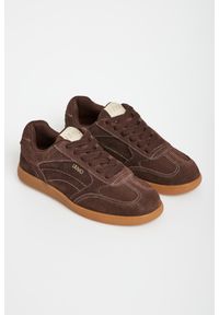 Liu Jo - Sneakersy damskie zamszowe LIU JO. Materiał: zamsz