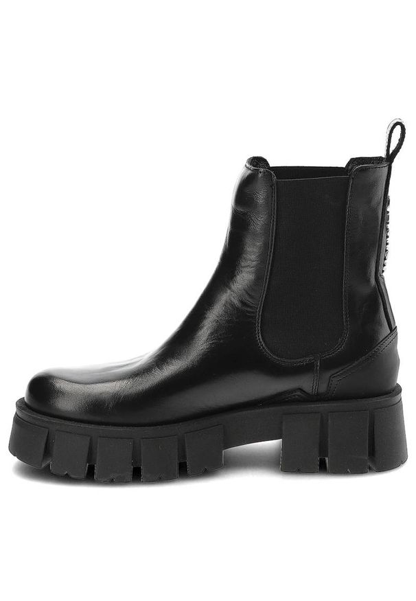 Botki damskie Carinii, naturalna skóra licowa cholewka za kostkęgruba traktorowa podeszwa, czarny, B8541_-E50-000-000-F57. Okazja: na co dzień, na uczelnię. Zapięcie: bez zapięcia. Kolor: czarny. Szerokość cholewki: normalna. Wzór: gładki. Materiał: skóra. Sezon: jesień. Obcas: na obcasie. Styl: casual, klasyczny, elegancki. Wysokość obcasa: niski