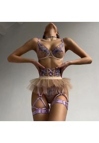 Intica - Komplet bielizny z delikatnymi zdobieniami na romantyczne wieczory Karri. Kolor: wielokolorowy. Materiał: materiał. Wzór: aplikacja #9