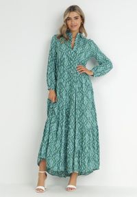 Born2be - Zielono-Niebieska Sukienka Koszulowa w Ornamentalny Wzór Midis. Okazja: na co dzień, na spacer. Kolor: zielony. Materiał: wiskoza. Długość rękawa: długi rękaw. Typ sukienki: koszulowe. Styl: casual, elegancki #1