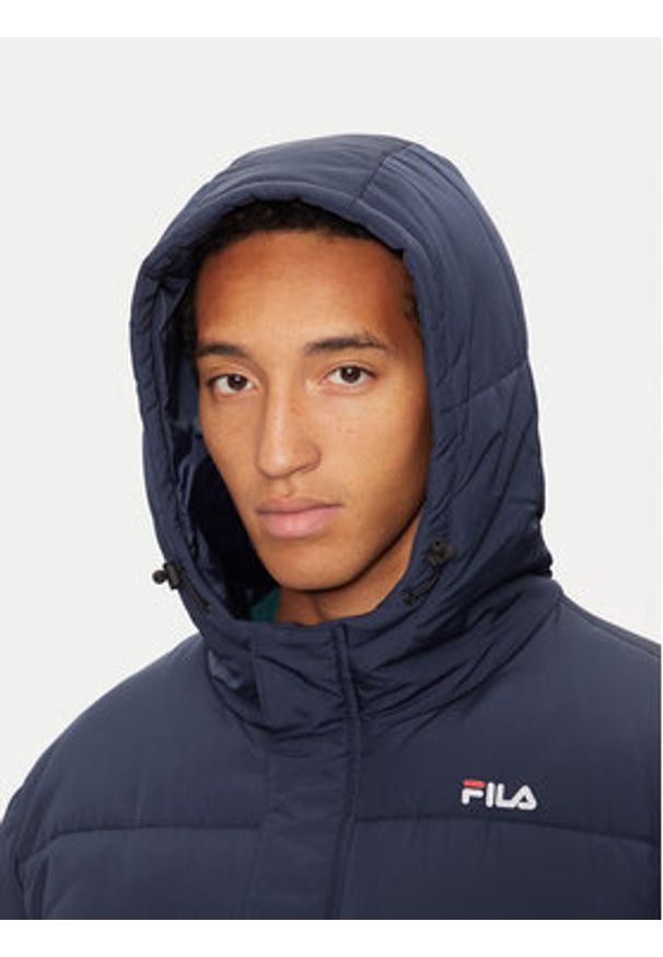 Fila Kurtka zimowa FAM0455 Granatowy Regular Fit. Kolor: niebieski. Materiał: syntetyk. Sezon: zima