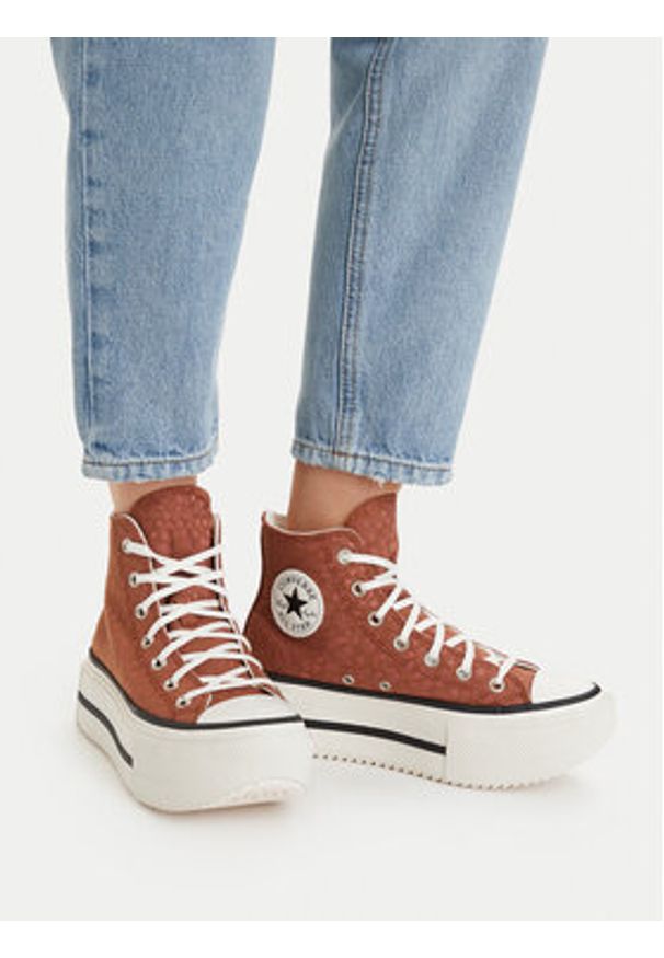 Converse Trampki Chuck Taylor All Star Lift Double Stack Platform Deer A17883C Brązowy. Kolor: brązowy. Materiał: materiał. Obcas: na platformie