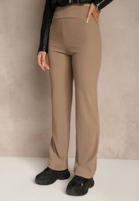 Renee - Ciemnobeżowe Prążkowane Spodnie High Waist z Szerokimi Nogawkami Resoda. Okazja: na co dzień. Stan: podwyższony. Kolor: beżowy. Materiał: prążkowany. Długość: krótkie. Styl: casual