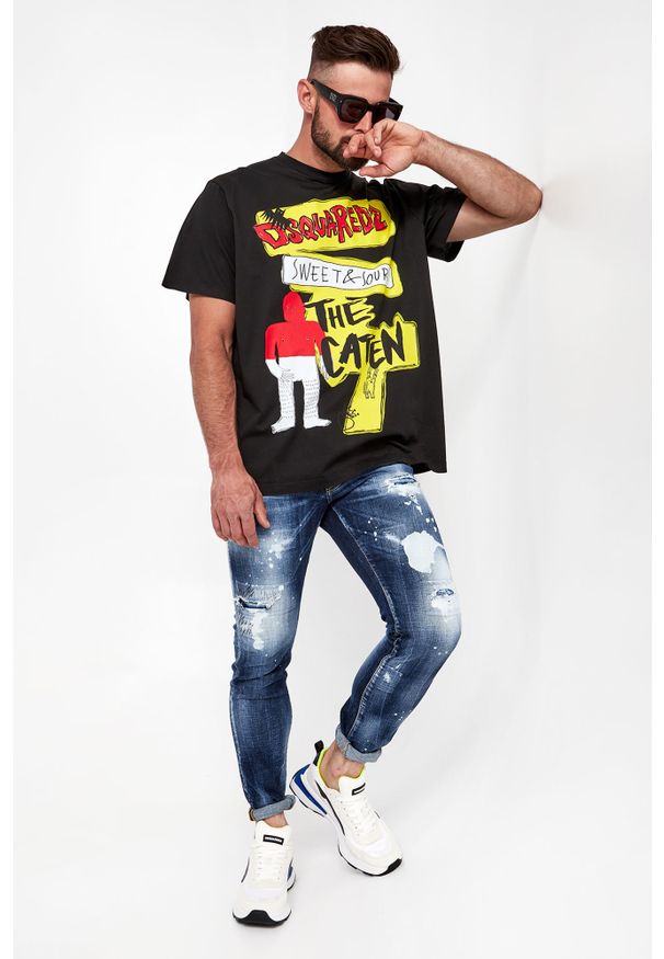 T-shirt DSQUARED2. Długość rękawa: krótki rękaw. Długość: krótkie. Wzór: nadruk