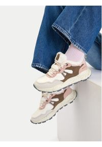 Roxy Sneakersy CEO-V12-1088 Biały. Kolor: biały. Materiał: materiał #3