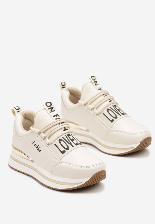 Renee - Beżowe Wsuwane Sznurowane Sneakersy na Platformie Aplemia. Nosek buta: okrągły. Zapięcie: bez zapięcia. Kolor: beżowy. Materiał: materiał. Obcas: na platformie. Wysokość obcasa: niski