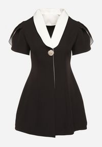 Born2be - Czarna Sukienka w Stylu Retro z Biżuteryjną Broszką i Ozdobnymi Rękawami Tilanea. Okazja: na co dzień. Typ kołnierza: dekolt w kształcie V. Kolor: czarny. Styl: retro #3