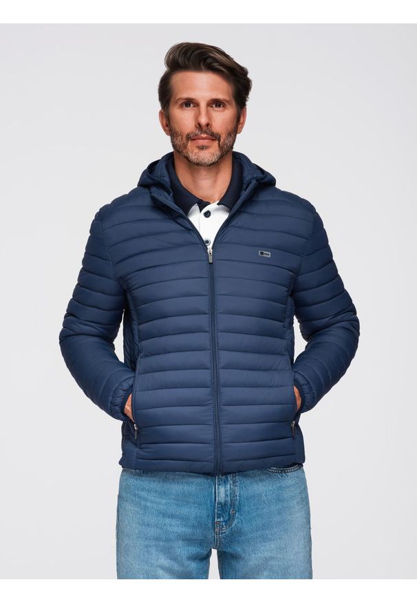 Ombre Clothing - Klasyczna kurtka męska pikowana z możliwością pakowania w worek - granatowa V1. Typ kołnierza: kołnierzyk stójkowy. Kolor: niebieski. Materiał: materiał, nylon, poliester. Styl: klasyczny