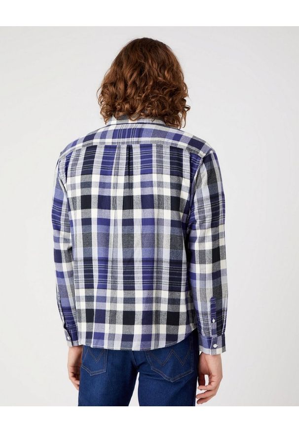 Wrangler - WRANGLER 1 PKT SHIRT MĘSKA KOSZULA W KRATĘ DŁUGI RĘKAW STONE WASH W5D6CNX4Q 112323749. Długość rękawa: długi rękaw. Długość: długie