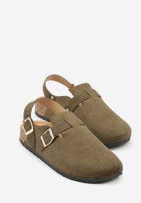 Born2be - Zielone Sandały w Stylu Chodaków Ozdobione Klamrami Qyrraya. Okazja: na co dzień. Zapięcie: klamry. Kolor: zielony. Materiał: jeans. Wzór: aplikacja. Sezon: lato. Styl: casual, elegancki #3