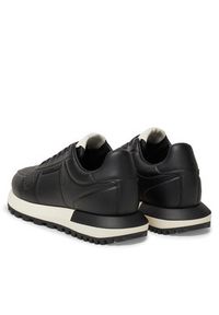 Emporio Armani Sneakersy X4X684 XR323 00002 Czarny. Kolor: czarny. Materiał: skóra