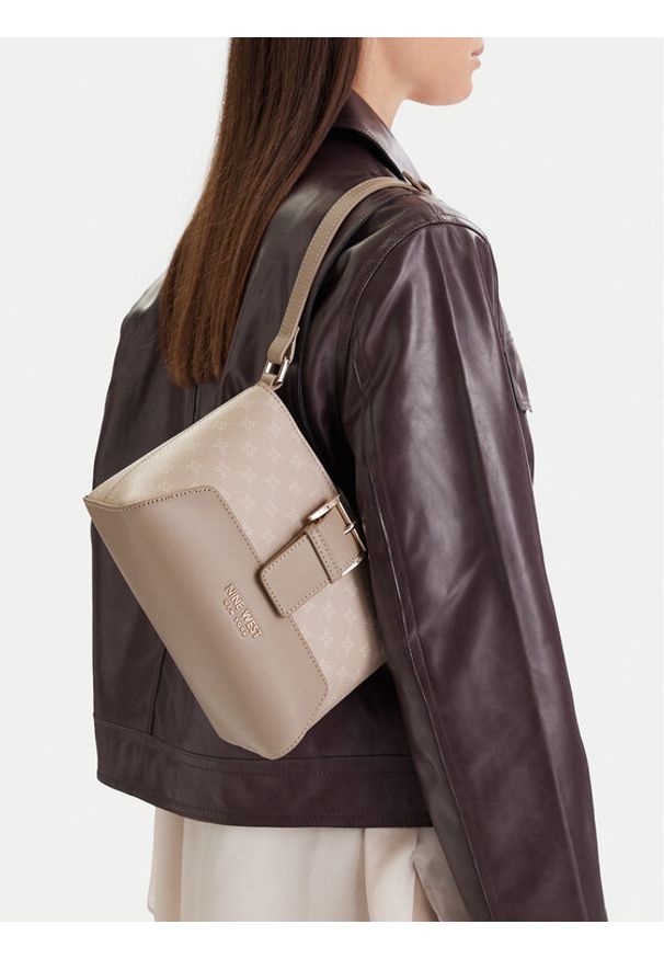 Nine West Torebka CEO-Liss-KY218 Szary. Kolor: szary