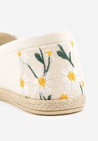 Born2be - Beżowe Espadryle z Plecionką i Kwiatowym Haftem Alenara. Okazja: na spacer, na co dzień. Kolor: beżowy. Materiał: jeans. Wzór: haft, kwiaty. Sezon: lato. Styl: casual, elegancki #8