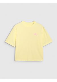 4f - 4F T-shirt oversize z nadrukiem damski - żółty XXL. Okazja: na co dzień. Kolor: żółty. Materiał: materiał, bawełna, jersey, dzianina. Długość rękawa: krótki rękaw. Długość: krótkie. Wzór: nadruk. Styl: sportowy, klasyczny, casual