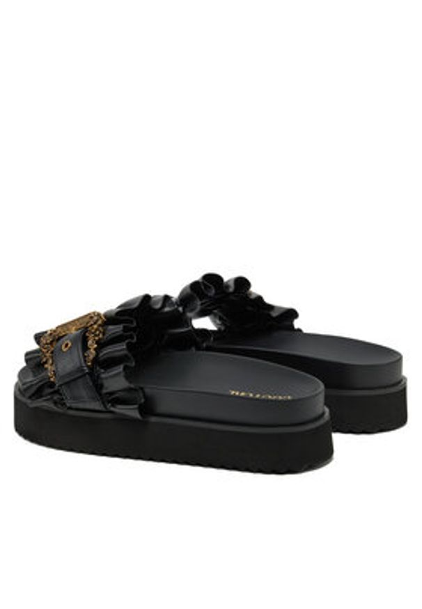 Versace Jeans Couture Klapki 78VA3SM5 Czarny. Kolor: czarny. Materiał: skóra