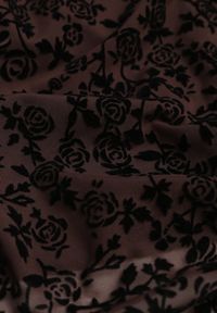 Renee - Brązowa Koktajlowa Sukienka z Wiskozą w Welurowe Kwiaty Amette. Kolor: brązowy. Materiał: wiskoza, welur. Długość rękawa: na ramiączkach. Wzór: kwiaty. Styl: wizytowy #6