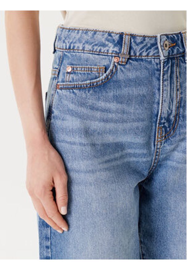 United Colors of Benetton - United Colors Of Benetton Jeansy 4SHBDE00I Niebieski Balloon Fit. Kolor: niebieski