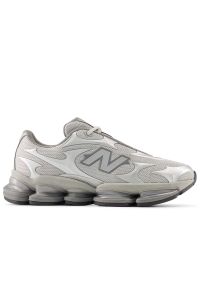 Buty unisex New Balance U20005UW - szare. Kolor: szary. Materiał: materiał, syntetyk. Szerokość cholewki: normalna. Sezon: lato #1