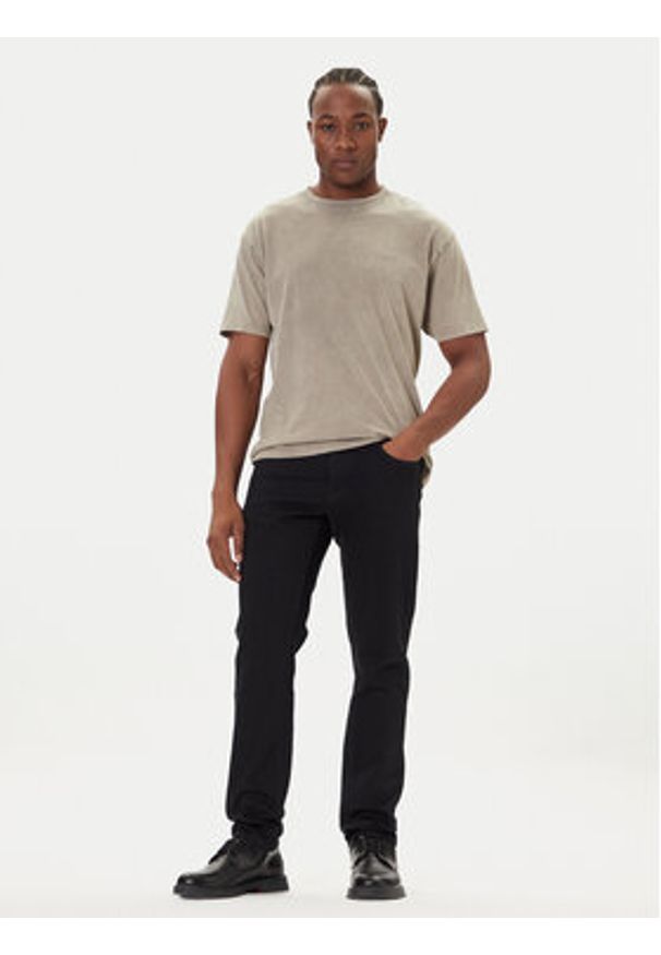 Mustang Jeansy Oregon 1016804 Czarny Slim Fit. Kolor: czarny