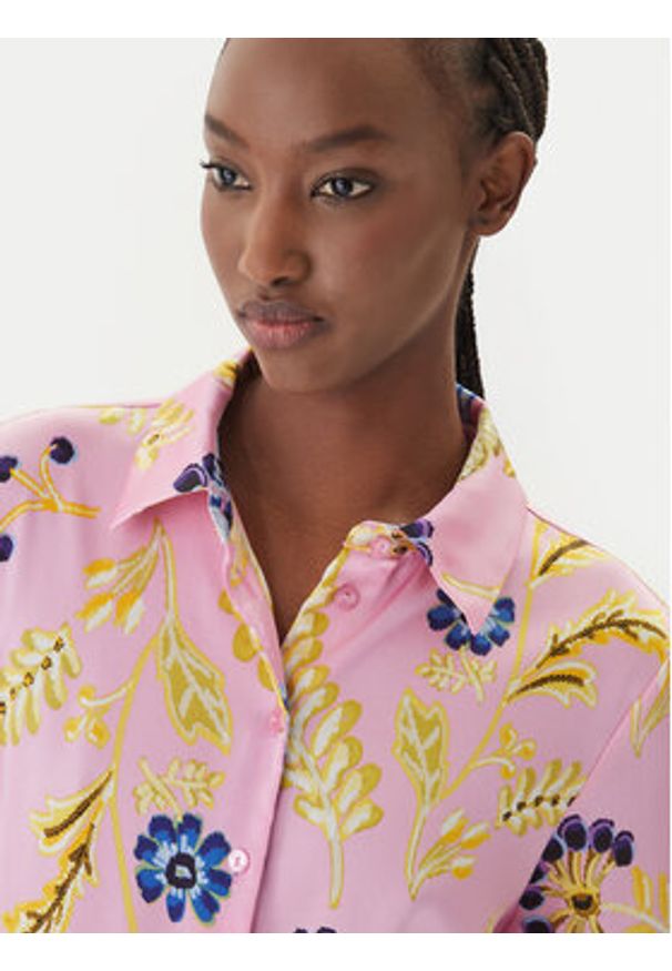 LOLA CASADEMUNT Sukienka koszulowa LS2616088 Różowy Regular Fit. Kolor: różowy. Materiał: syntetyk. Typ sukienki: koszulowe