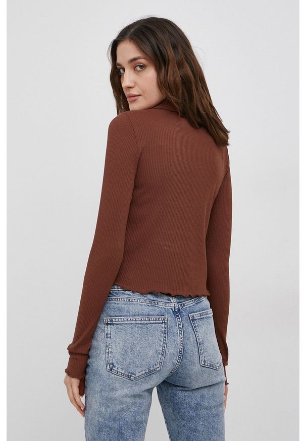 Noisy may - Noisy May Longsleeve damska kolor brązowy. Okazja: na co dzień. Kolor: brązowy. Materiał: dzianina. Długość rękawa: długi rękaw. Styl: casual