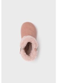 Mayoral Buty dziecięce kolor różowy. Nosek buta: okrągły. Kolor: różowy. Szerokość cholewki: normalna #3