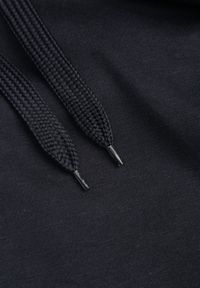 Renee - Granatowa Bluza z Kapturem Corbetes. Typ kołnierza: kaptur. Kolor: niebieski. Materiał: prążkowany, polar, tkanina, dresówka. Długość rękawa: długi rękaw. Długość: długie. Wzór: jednolity, gładki #6