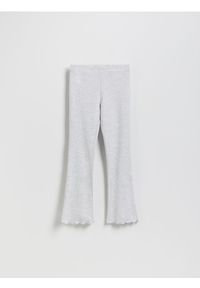 Reserved - Legginsy flare - jasnoszary. Kolor: szary. Materiał: dzianina, bawełna