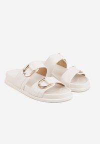 Renee - Białe Klapki z Metalicznymi Klamrami Eudare. Kolor: biały. Sezon: lato. Styl: elegancki #7
