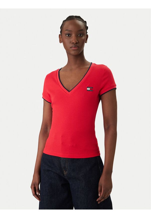 Tommy Jeans T-Shirt DW0DW22275 Czerwony Slim Fit. Kolor: czerwony. Materiał: bawełna