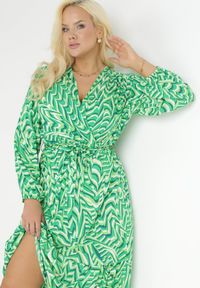Born2be - Zielona Kopertowa Sukienka Maxi z Wiązanym Paskiem Aprlia. Kolor: zielony. Materiał: materiał, tkanina, wiskoza. Typ sukienki: kopertowe. Długość: maxi #5