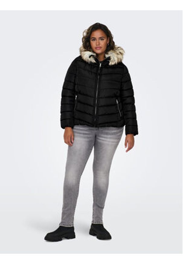 ONLY Carmakoma Kurtka zimowa 15305702 Czarny Regular Fit. Kolor: czarny. Materiał: syntetyk. Sezon: zima