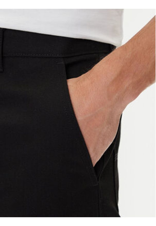 Hugo - HUGO Spodnie materiałowe Zarik253 50549720 Czarny Regular Fit. Kolor: czarny. Materiał: bawełna