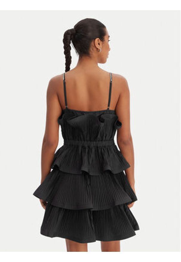 Fracomina Sukienka koktajlowa FQ26SD1007W83101 Czarny Regular Fit. Kolor: czarny. Materiał: syntetyk. Styl: wizytowy