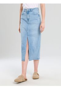 Sinsay - Jeansowa spódnica midi z rozcięciem - niebieski. Kolor: niebieski. Materiał: jeans