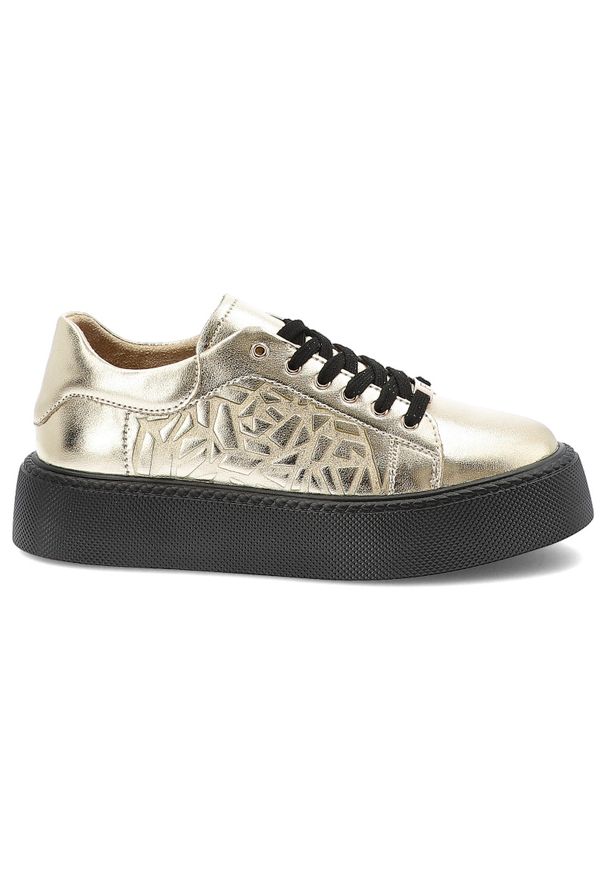 Złote Sneakersy Filippo Modne Obuwie Damskie. Zapięcie: sznurówki. Kolor: złoty. Materiał: materiał. Wzór: geometria. Obcas: na platformie. Styl: klasyczny
