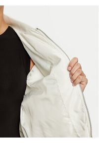 Calvin Klein Jeans Kurtka bomber J20J224701 Écru Relaxed Fit. Materiał: syntetyk #4