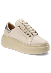 Beżowe Sneakersy Armodo Modne Skórzane Buty Damskie. Kolor: beżowy. Materiał: skóra. Szerokość cholewki: normalna. Wzór: grochy