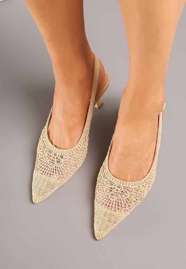 Renee - Ciemnobeżowe Haftowane Sandały Vices na Szpilce Typu Slingback Atesia. Okazja: na co dzień, na spacer. Zapięcie: sprzączka. Kolor: beżowy. Wzór: haft. Obcas: na szpilce. Styl: elegancki, casual